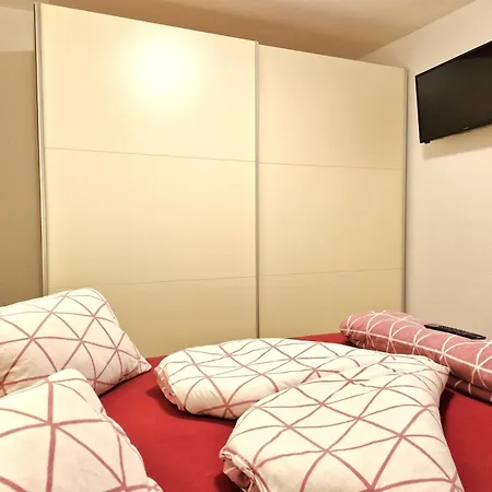Saphir By Interhome